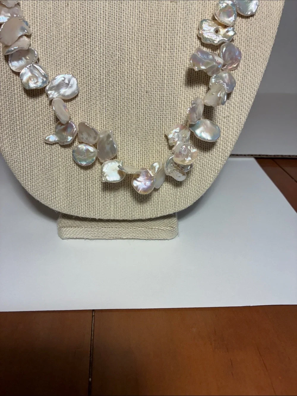 Keshi Pearl Necklace with Beaded magnetic Clasp - Iridescent White Pearls - Picture 5 of 7